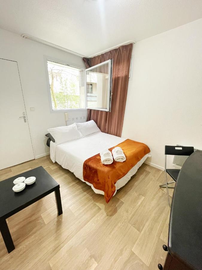 Cozy Studio In La Defense Hotel Courbevoie Luaran gambar